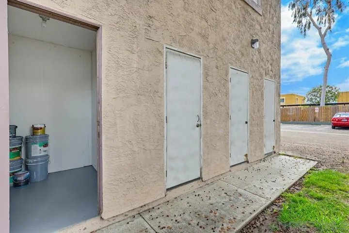 1316 W San Ysidro A, San Diego, California 92173