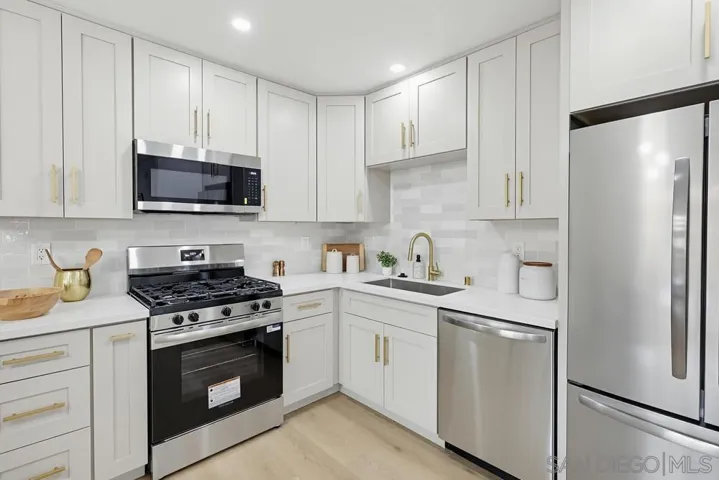 1316 W San Ysidro A, San Diego, California 92173