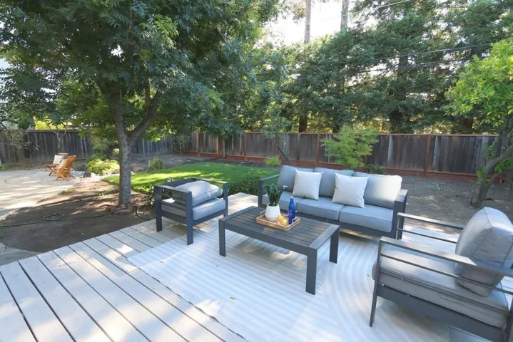 1522 Jamestown Drive, Cupertino, California 95014