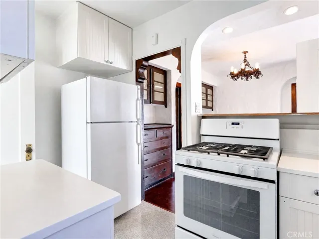 22028 Covello Street A, Canoga Park, California 91303