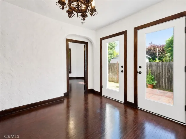22028 Covello Street A, Canoga Park, California 91303