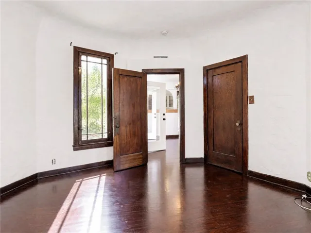 22028 Covello Street A, Canoga Park, California 91303
