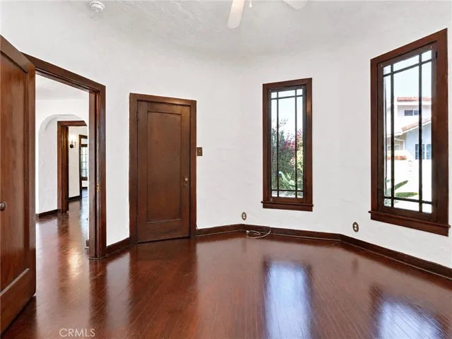 22028 Covello Street A, Canoga Park, California 91303