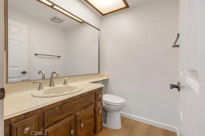 480 -101 Kakkis Drive, Long Beach, California 90803