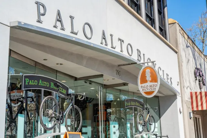 633 Forest Avenue, Palo Alto, California 94301