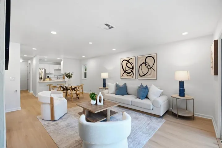 633 Forest Avenue, Palo Alto, California 94301