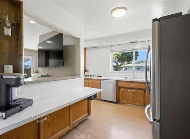 1484 W Maxzim Avenue, Fullerton, California 92833