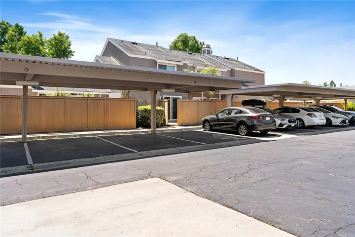 17 Hollowglen, Irvine, California 92604
