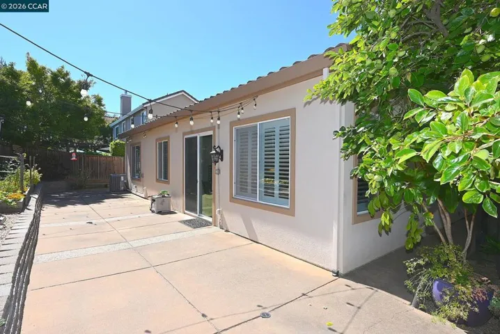 1725 Hazeltine Way, Fairfield, California 94533