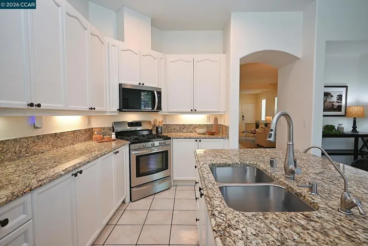 1725 Hazeltine Way, Fairfield, California 94533