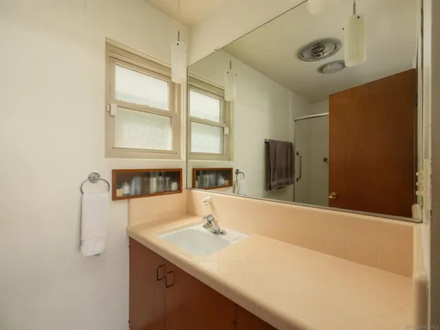 1914 Guy Street, San Diego, California 92103