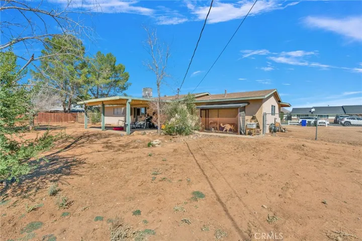 15075 Flathead Road, Apple Valley, California 92307