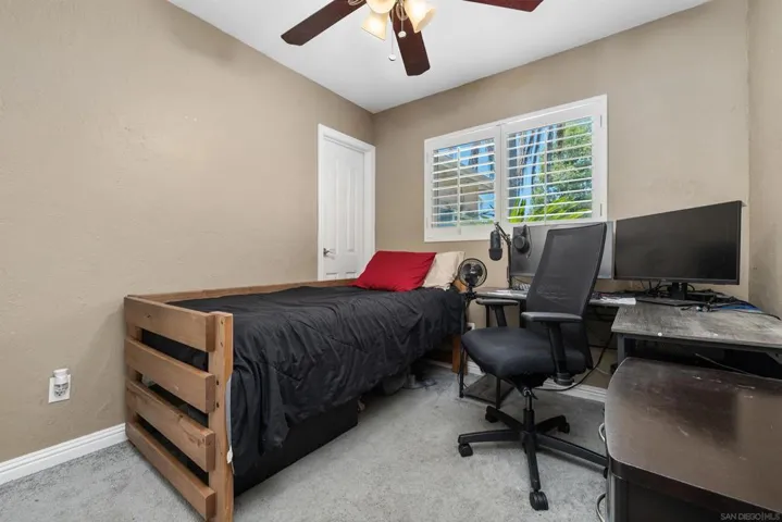 5371 Swarthmore St., La Mesa, California 91942
