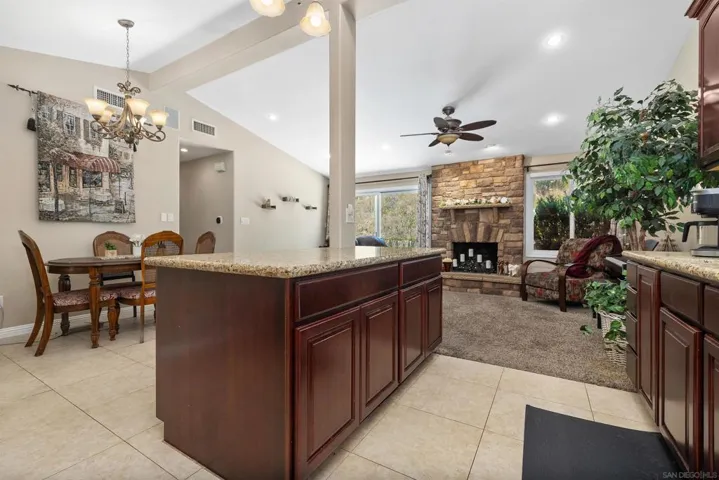 5371 Swarthmore St., La Mesa, California 91942
