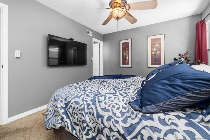 5371 Swarthmore St., La Mesa, California 91942