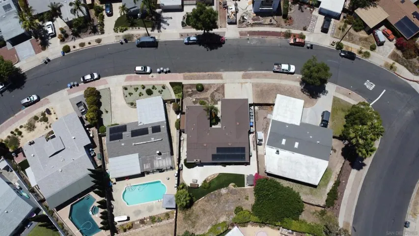 5371 Swarthmore St., La Mesa, California 91942