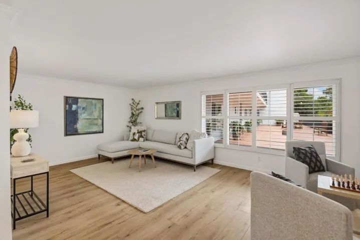 810 Lighthouse Avenue 206, Pacific Grove, California 93950