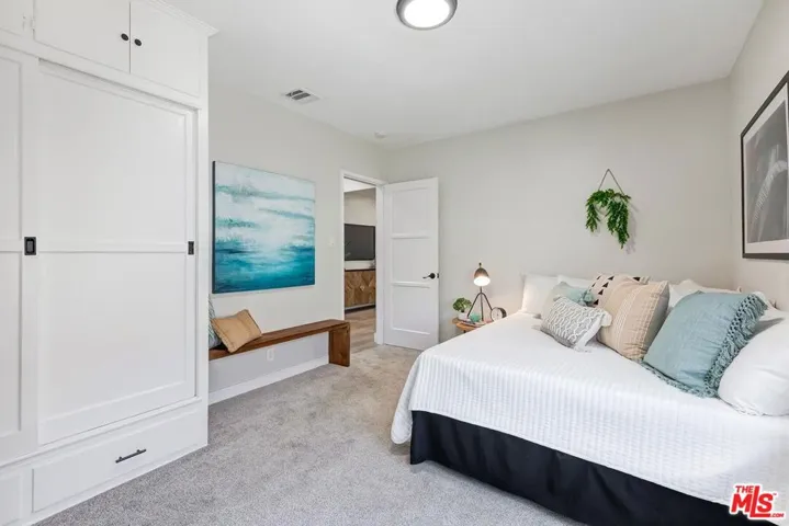 1419 Pacific Street, Santa Monica, California 90405