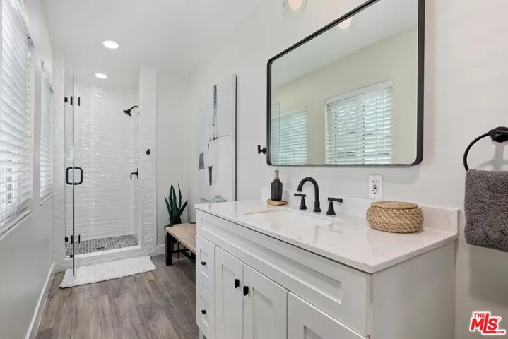 1419 Pacific Street, Santa Monica, California 90405