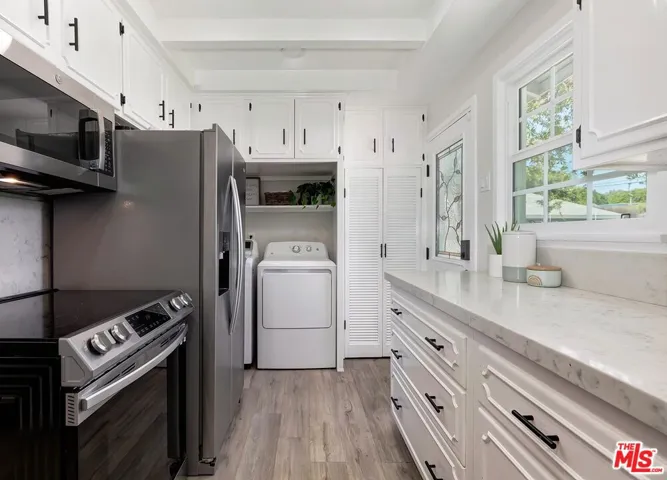 1419 Pacific Street, Santa Monica, California 90405