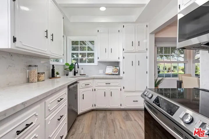1419 Pacific Street, Santa Monica, California 90405