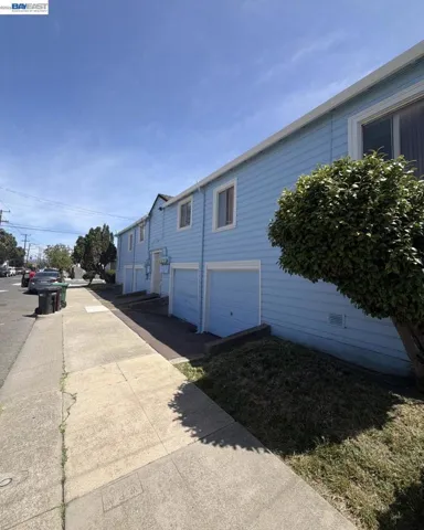 1602 103rd Ave, Oakland, California 94603