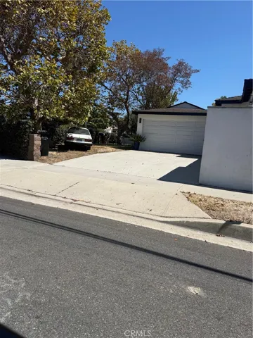 25003 Andreo, Lomita, California 90717