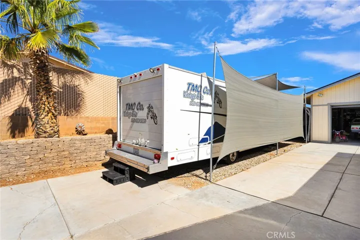 11590 Peach, Hesperia, California 92345