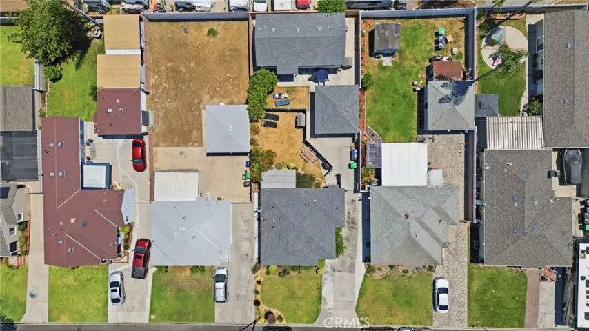 Back house has a front yard area