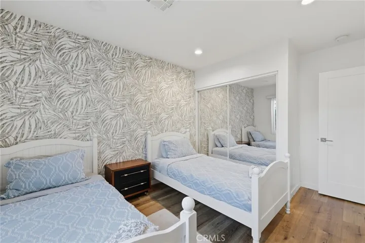 Bed 2 front house