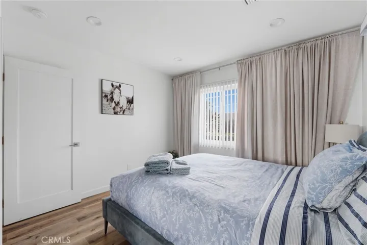 Bed 1 front house