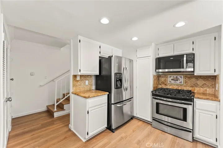 1214 S Alma 1, San Pedro, California 90731