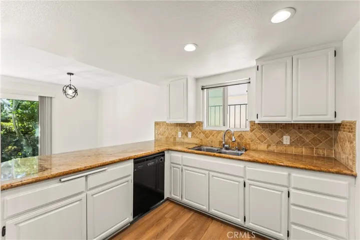 1214 S Alma 1, San Pedro, California 90731