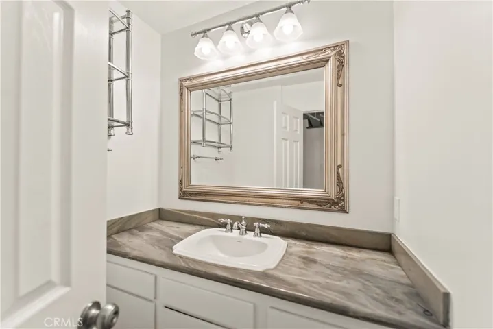 1214 S Alma 1, San Pedro, California 90731