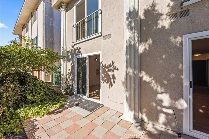 1214 S Alma 1, San Pedro, California 90731