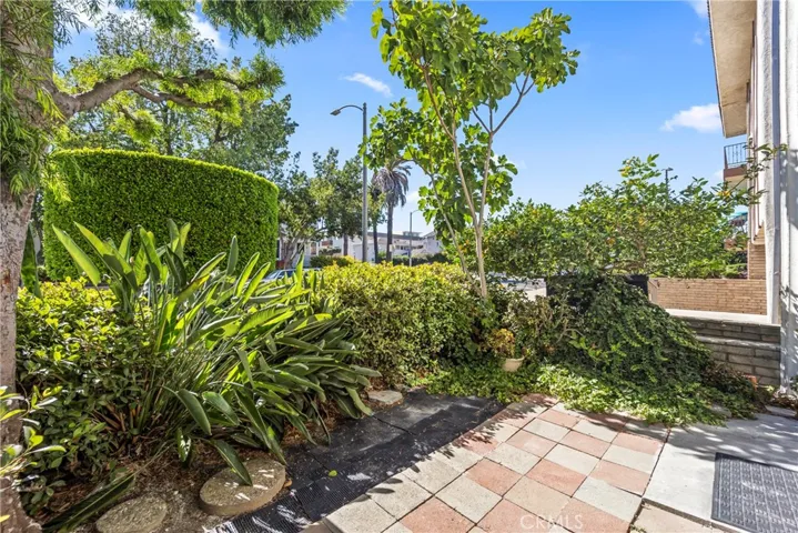 1214 S Alma 1, San Pedro, California 90731