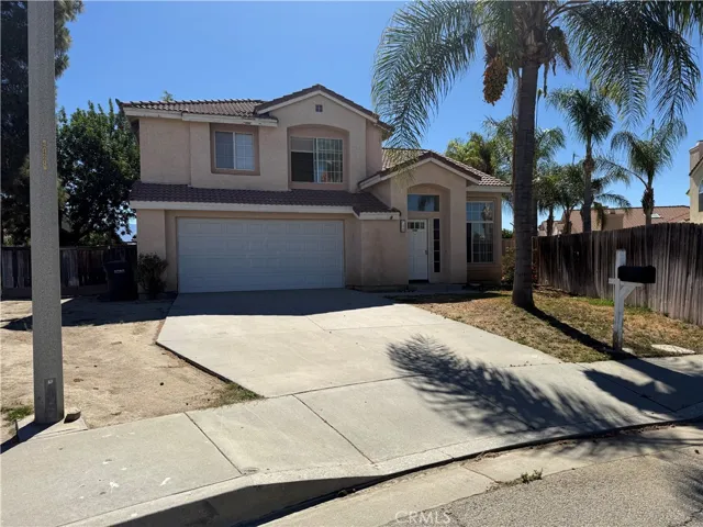 828 Greenwich Court, Hemet, California 92545