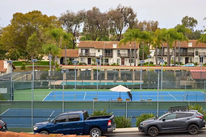 6926 Peach Tree Rd., Carlsbad, California 92011