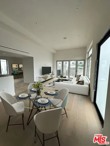 1900 20th Street #b, Santa Monica, California 90404