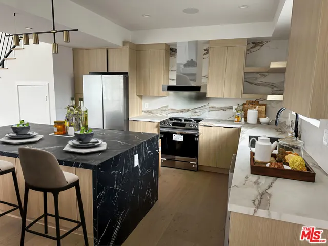 1900 20th Street #b, Santa Monica, California 90404