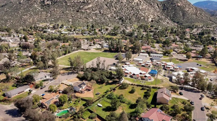 24763 Leada Way, Ramona, California 92065
