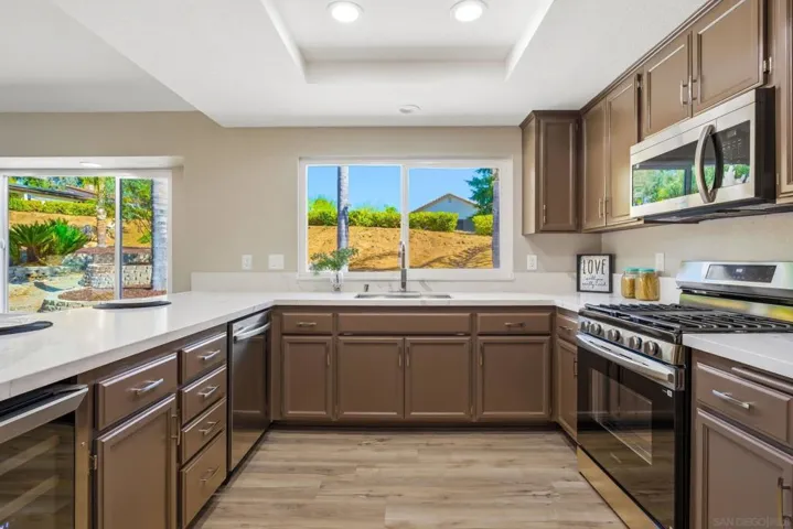 24763 Leada Way, Ramona, California 92065