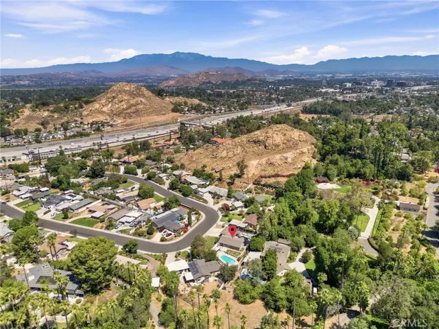 2906 Berkeley, Riverside, California 92506