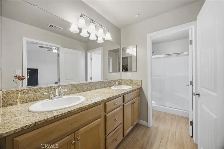 9007 Snowy River Dr., Bakersfield, California 93311