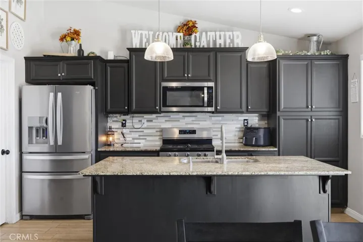 9007 Snowy River Dr., Bakersfield, California 93311