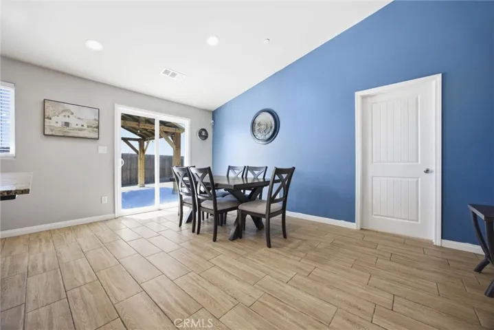 9007 Snowy River Dr., Bakersfield, California 93311