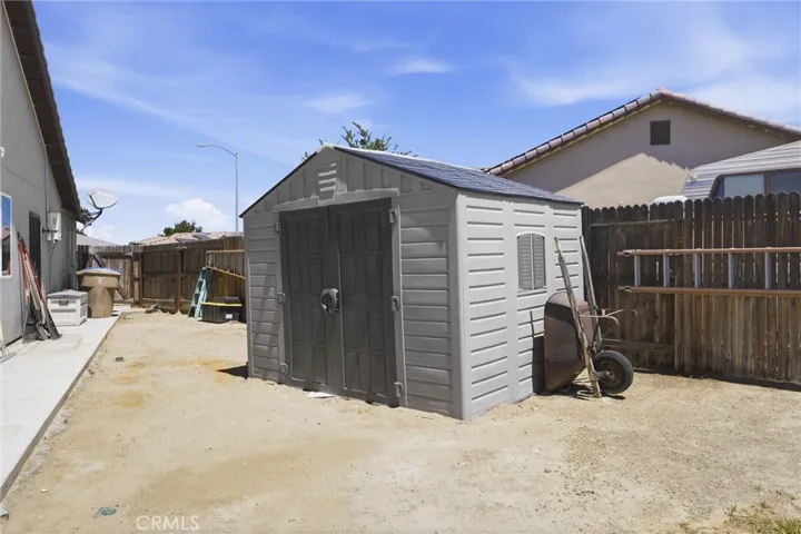 9007 Snowy River Dr., Bakersfield, California 93311