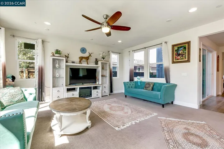 582 Mandevilla Dr, Brentwood, California 94513