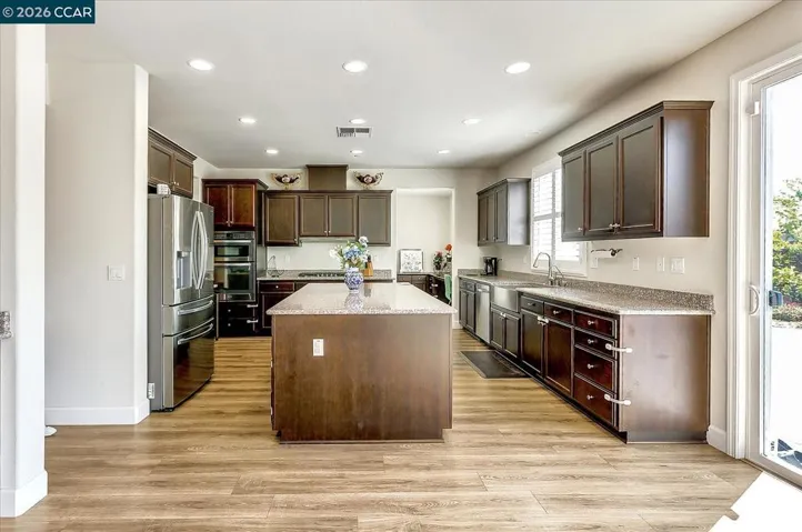 582 Mandevilla Dr, Brentwood, California 94513