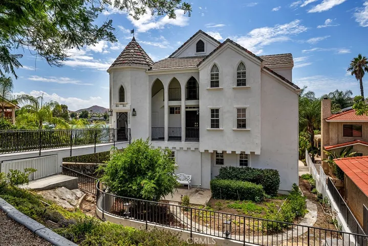 30050 Big Range 2, Canyon Lake, California 92587